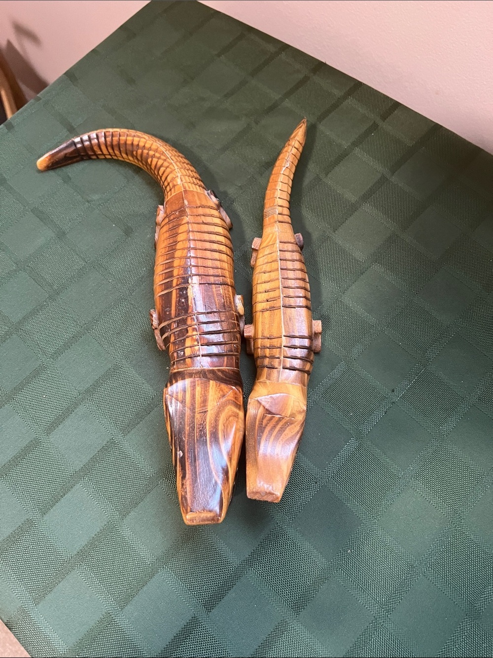 2 Vinyage Articulated wood carved alligators